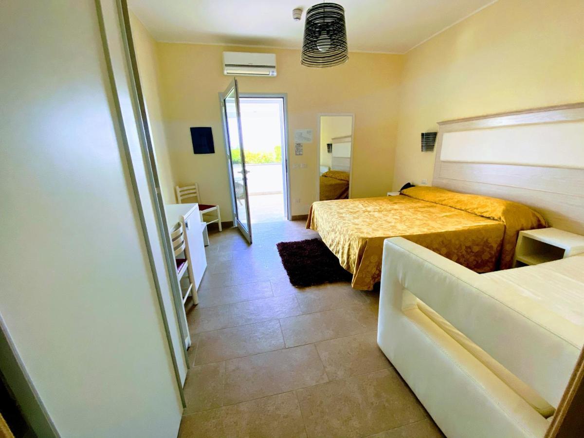 Hotel Sole Lampedusa Esterno foto